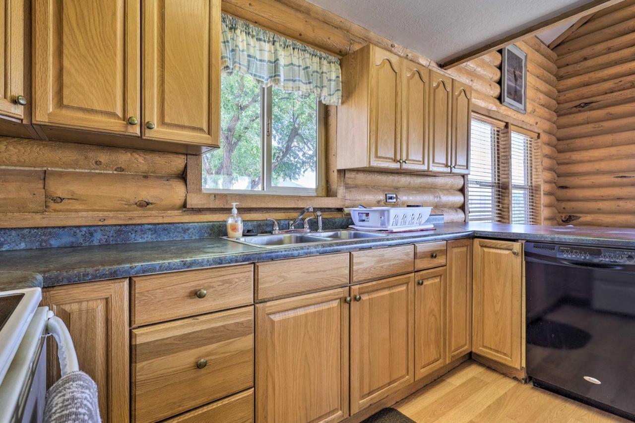 Pioche Family Cabin With View - Walk To Main St! Eksteriør billede